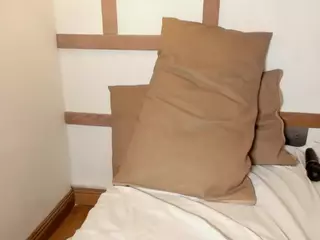 CristalJade's Live Sex Cam Show