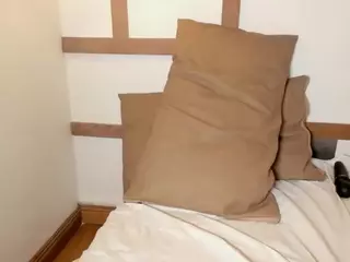 CristalJade's Live Sex Cam Show