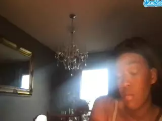 PrincessbabyTee1925's Live Sex Cam Show