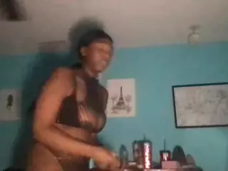 PrincessbabyTee1925's Live Sex Cam Show