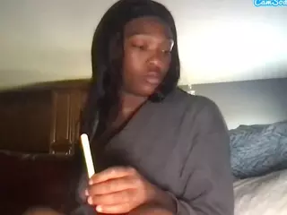 PrincessbabyTee1925's Live Sex Cam Show