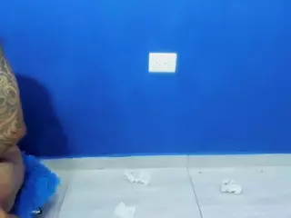 hotroomservice's Live Sex Cam Show