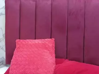PAULABOTERO's Live Sex Cam Show