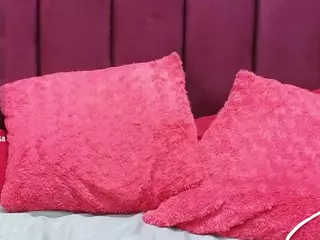 PAULABOTERO's Live Sex Cam Show