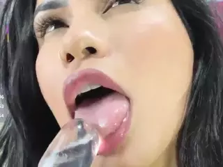 PAULABOTERO's Live Sex Cam Show