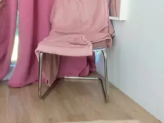 Mia-MiIan18's Live Sex Cam Show