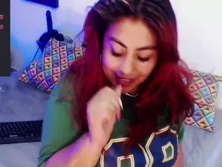 GatuSexBianca's Live Sex Cam Show