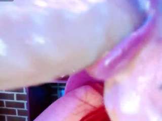 Live cam show with Gatuwildx