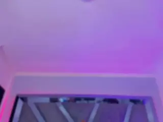 AlliJadid's Live Sex Cam Show