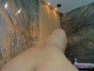 Ella-Harper's Live Sex Cam Show