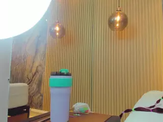 Ella-Harper's Live Sex Cam Show
