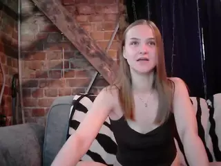 JillianMel's Live Sex Cam Show