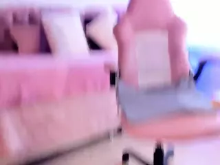 Abby-23's Live Sex Cam Show