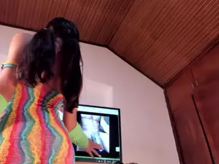 Abby-23's Live Sex Cam Show