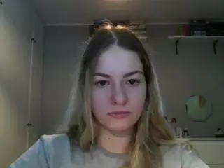 RosieJune's Live Sex Cam Show