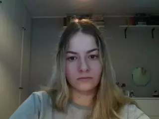 RosieJune's Live Sex Cam Show