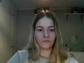 RosieJune's Live Sex Cam Show