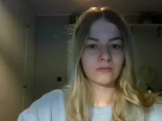 RosieJune's Live Sex Cam Show