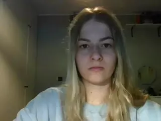 RosieJune's Live Sex Cam Show