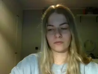 RosieJune's Live Sex Cam Show