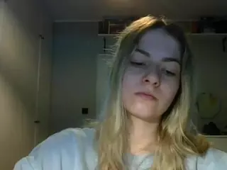 RosieJune's Live Sex Cam Show