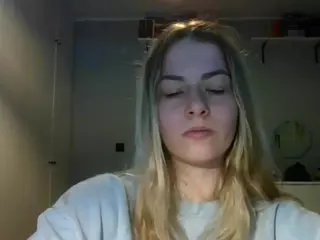 RosieJune's Live Sex Cam Show
