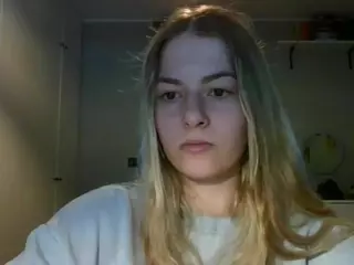 RosieJune's Live Sex Cam Show
