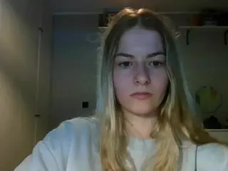 RosieJune's Live Sex Cam Show