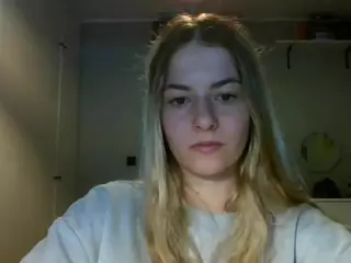 RosieJune's Live Sex Cam Show