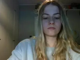 RosieJune's Live Sex Cam Show