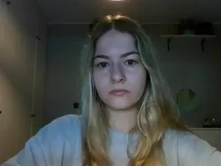 RosieJune's Live Sex Cam Show