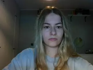 RosieJune's Live Sex Cam Show