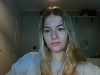 RosieJune's Live Sex Cam Show