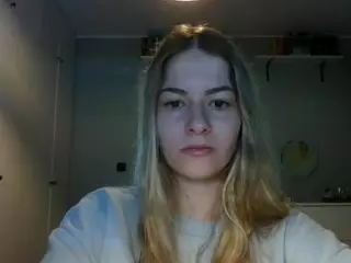 RosieJune's Live Sex Cam Show