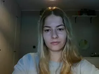 RosieJune's Live Sex Cam Show
