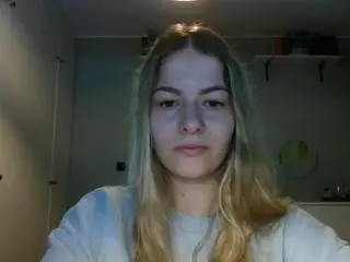 RosieJune's Live Sex Cam Show