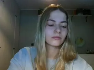RosieJune's Live Sex Cam Show