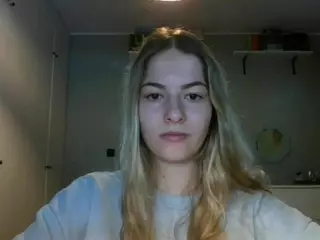 RosieJune's Live Sex Cam Show