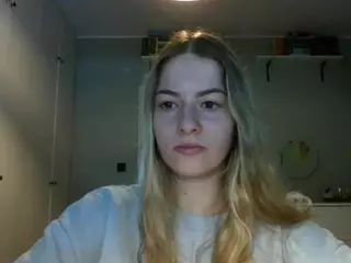 RosieJune's Live Sex Cam Show
