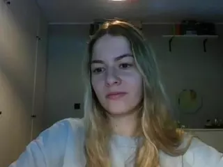 RosieJune's Live Sex Cam Show