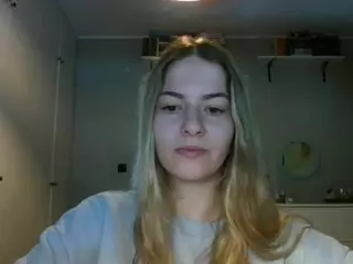RosieJune's Live Sex Cam Show