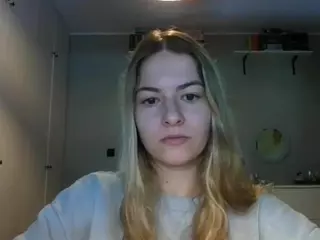 RosieJune's Live Sex Cam Show