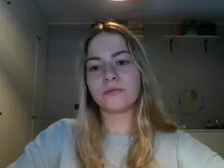 RosieJune's Live Sex Cam Show