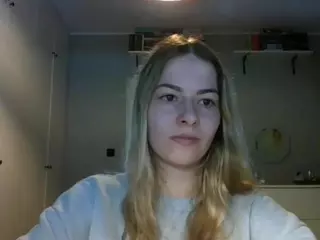 RosieJune's Live Sex Cam Show