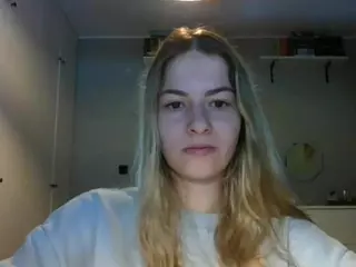 RosieJune's Live Sex Cam Show