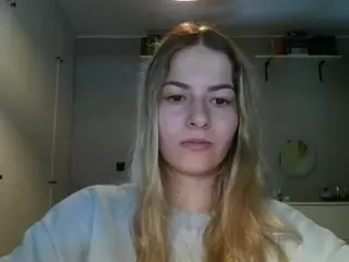 RosieJune's Live Sex Cam Show