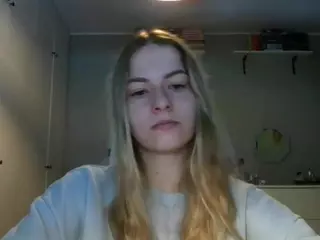 RosieJune's Live Sex Cam Show