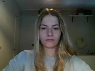 RosieJune's Live Sex Cam Show