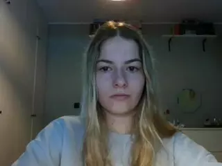 RosieJune's Live Sex Cam Show