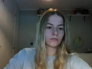 RosieJune's Live Sex Cam Show